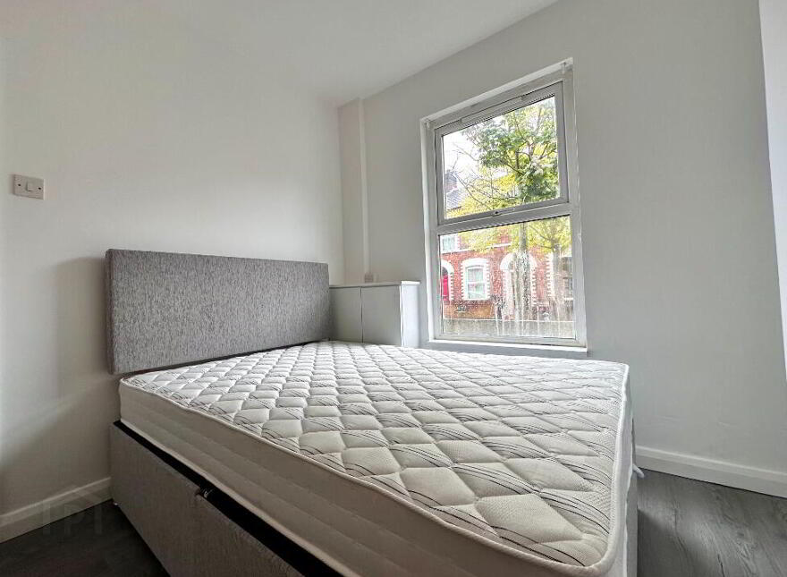 23 Cairo Street, Belfast, BT7 1QS