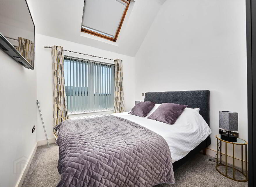 11 Ecosse, Kinora Terrace, Portstewart, BT55 7FR
