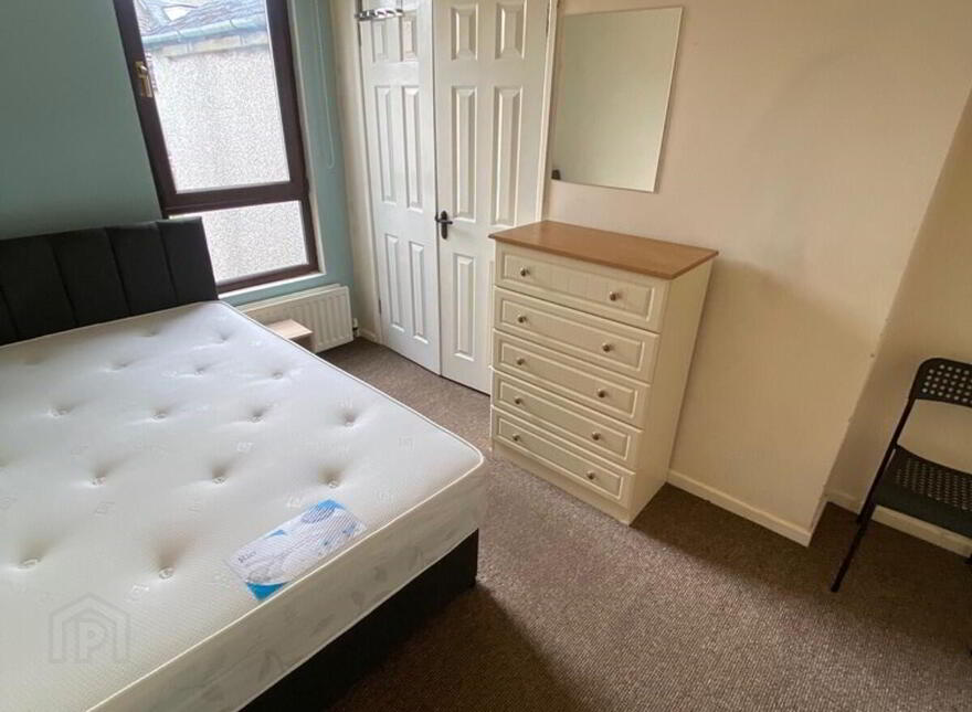 53 Surrey Street, Off Lisburn Road, Belfast, BT9 7FR
