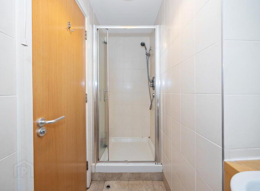 33 Apartment, Stranmillis Wharf, 2b Lockview Road, Belfast, BT9 5GN