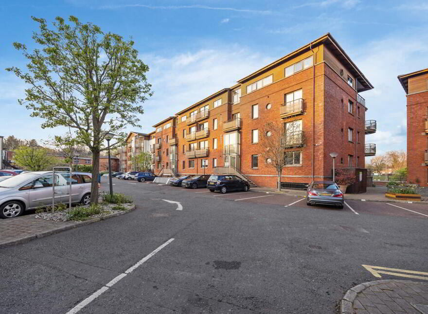 33 Apartment, Stranmillis Wharf, 2b Lockview Road, Belfast, BT9 5GN