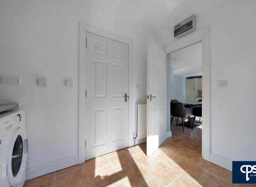 9 Meadowcroft, Dromore, Omagh, BT78 3JA