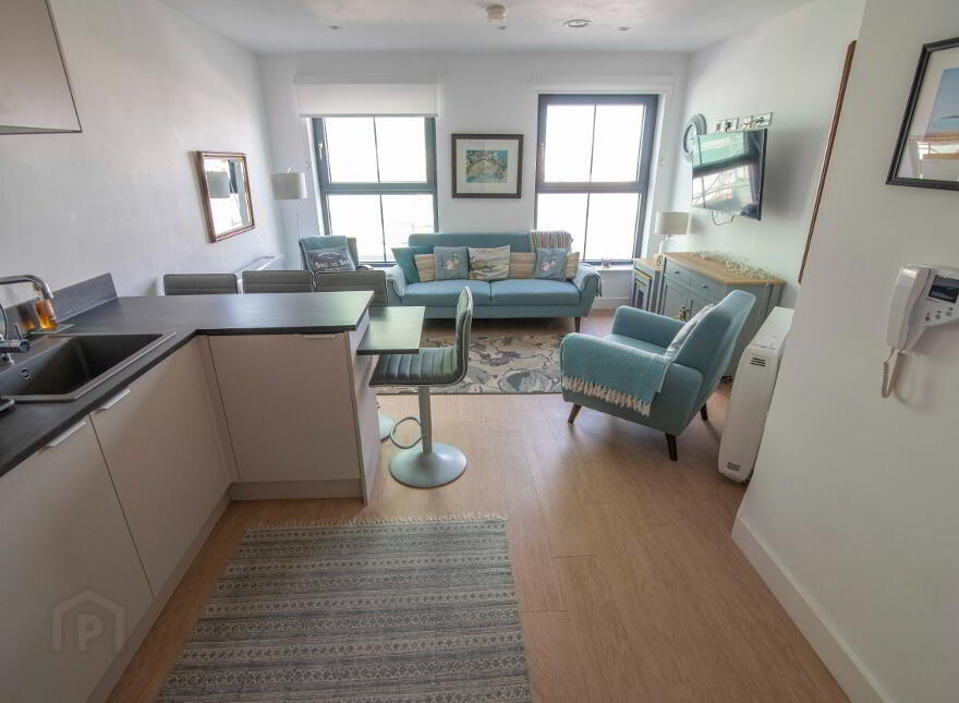 20 35 Main Street,, Portrush, BT56 8FU