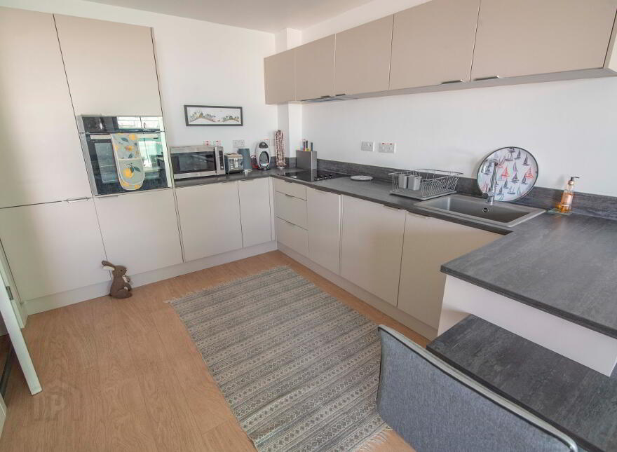 20 35 Main Street,, Portrush, BT56 8FU