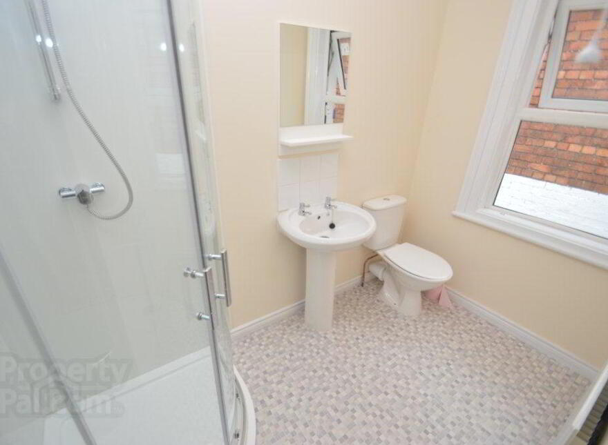 84 Cromwell Road, Belfast, BT7 1JY