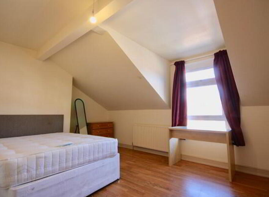 5 Ireton Street, Belfast, BT7 1LH
