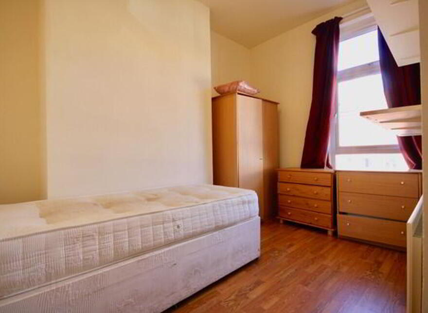 5 Ireton Street, Belfast, BT7 1LH