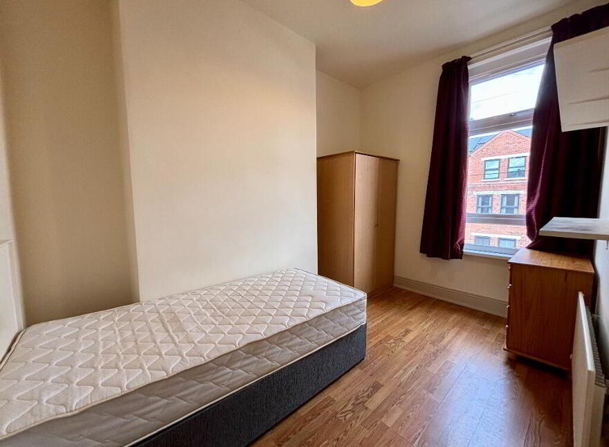 5 Ireton Street, Belfast, BT7 1LH
