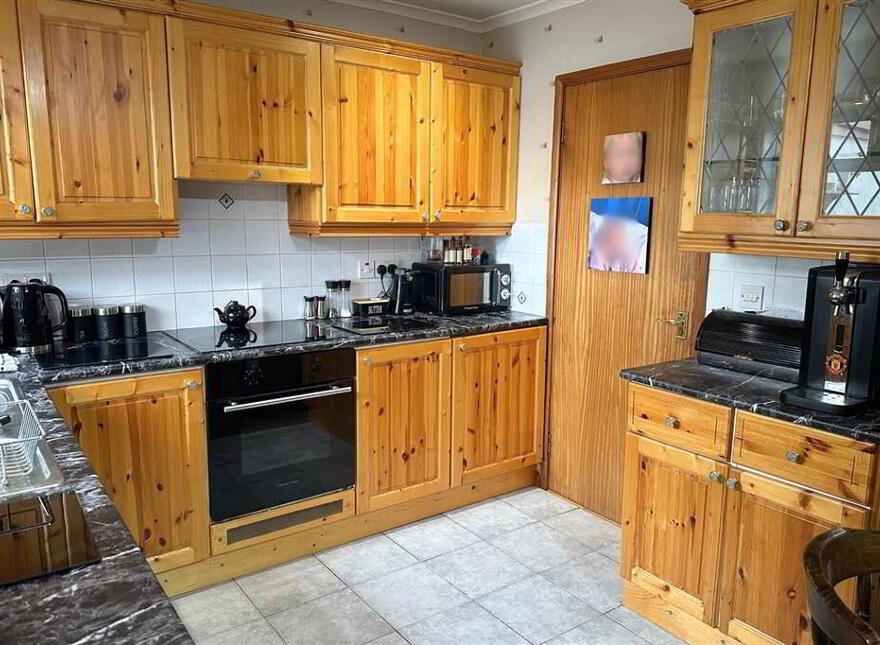 74 Dunclug Gardens, Ballymena, BT43 6NW