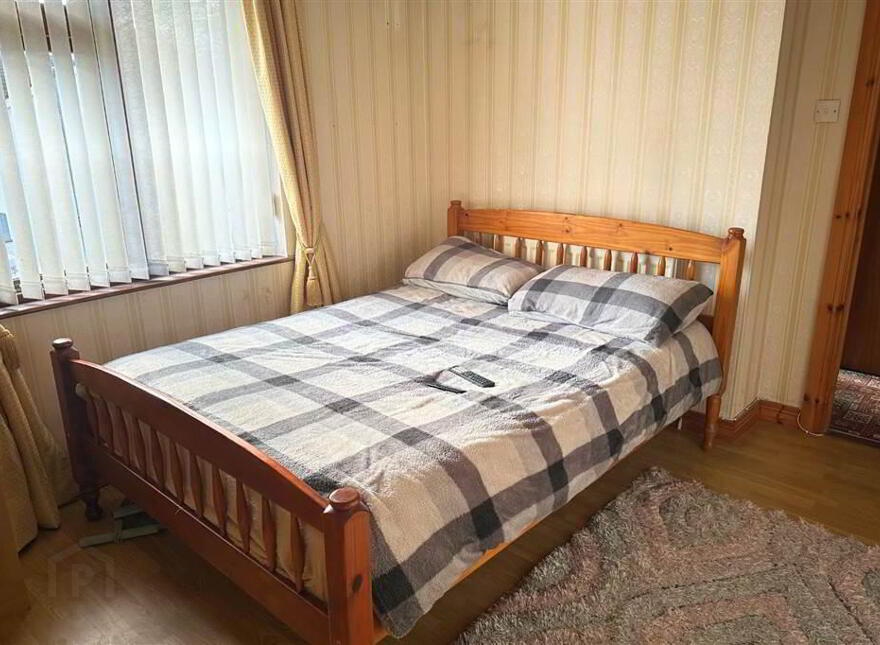 74 Dunclug Gardens, Ballymena, BT43 6NW