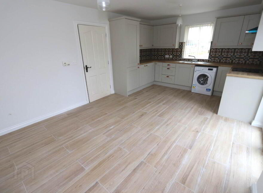 9 Old Post Way, Tamlaght, Enniskillen, BT74 4HG