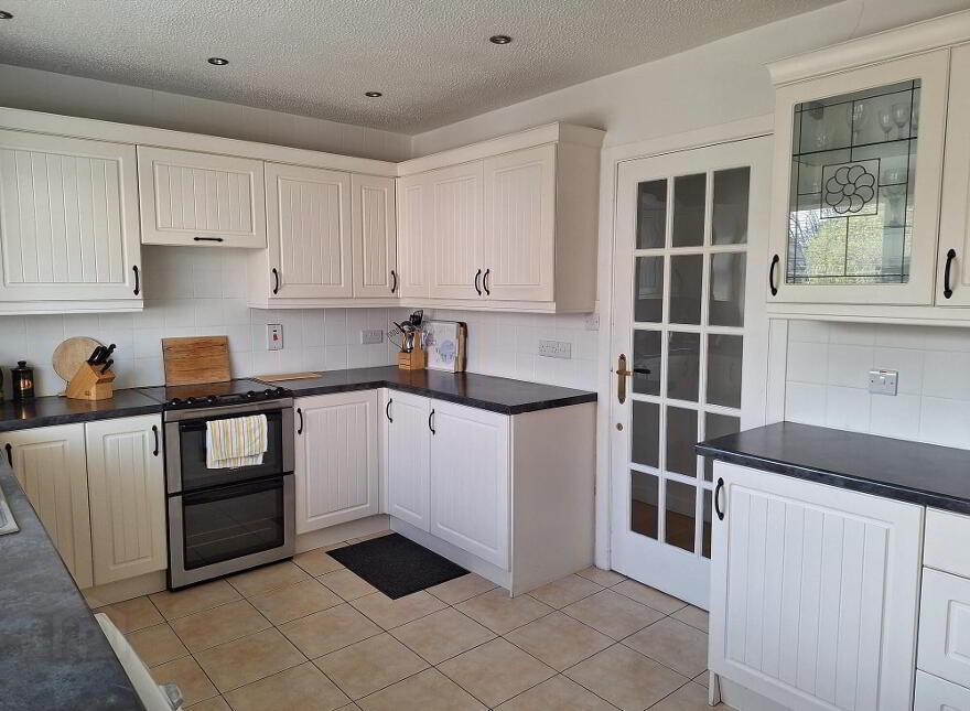 6 Moyle Park, Ballycastle, BT54 6NT