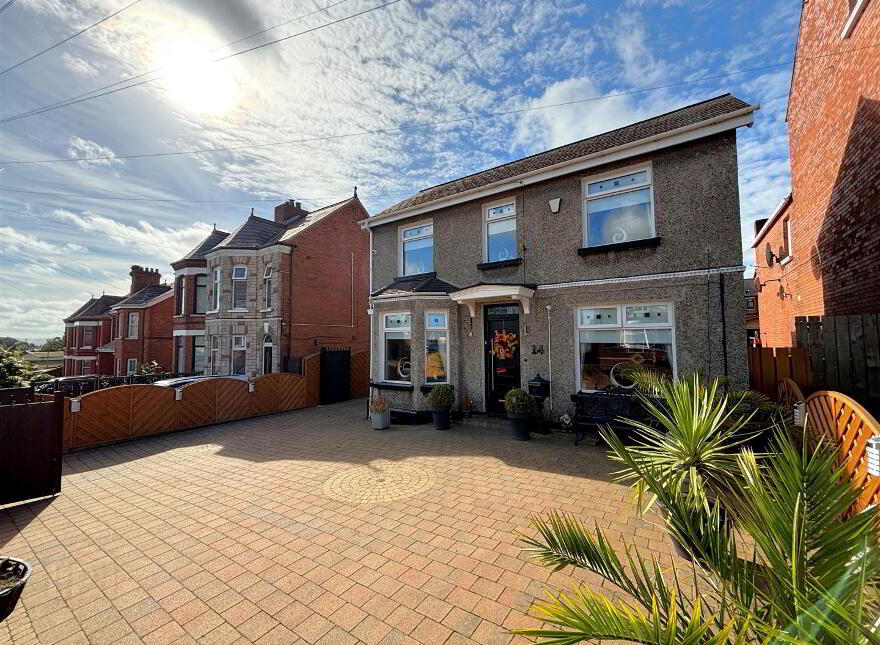 14 Westway Drive, Belfast, BT13 3NQ