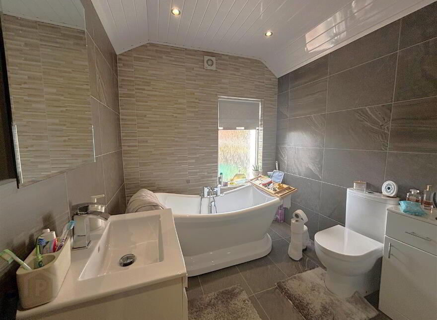 14 Westway Drive, Belfast, BT13 3NQ