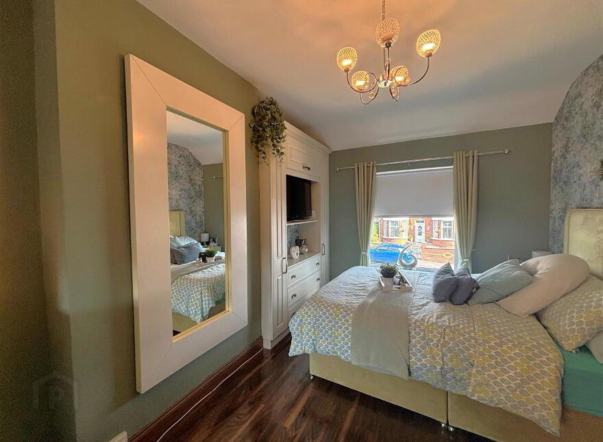 14 Westway Drive, Belfast, BT13 3NQ