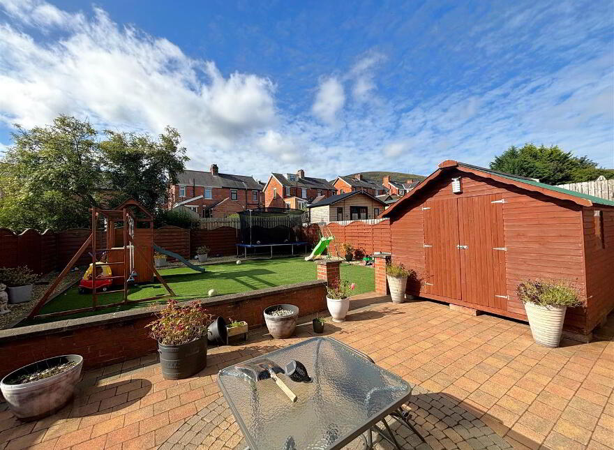 14 Westway Drive, Belfast, BT13 3NQ