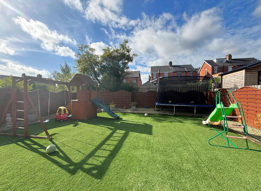 14 Westway Drive, Belfast, BT13 3NQ