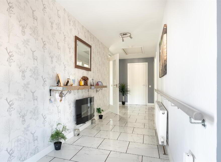 168 Glen Road, Comber, BT23 5QT