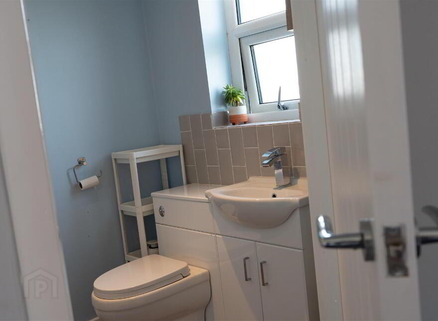 168 Glen Road, Comber, BT23 5QT