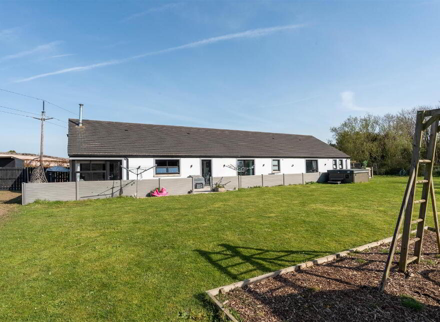 168 Glen Road, Comber, BT23 5QT
