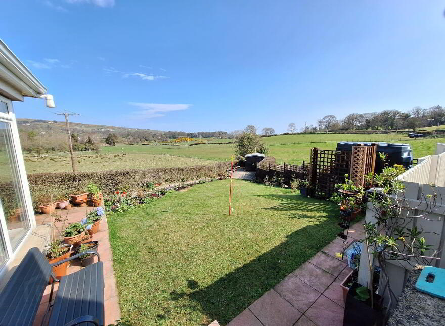 4 Knocknacarry Court, Cushendun, Ballymena, BT44 0NW