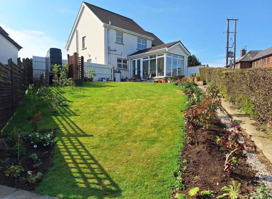 4 Knocknacarry Court, Cushendun, Ballymena, BT44 0NW