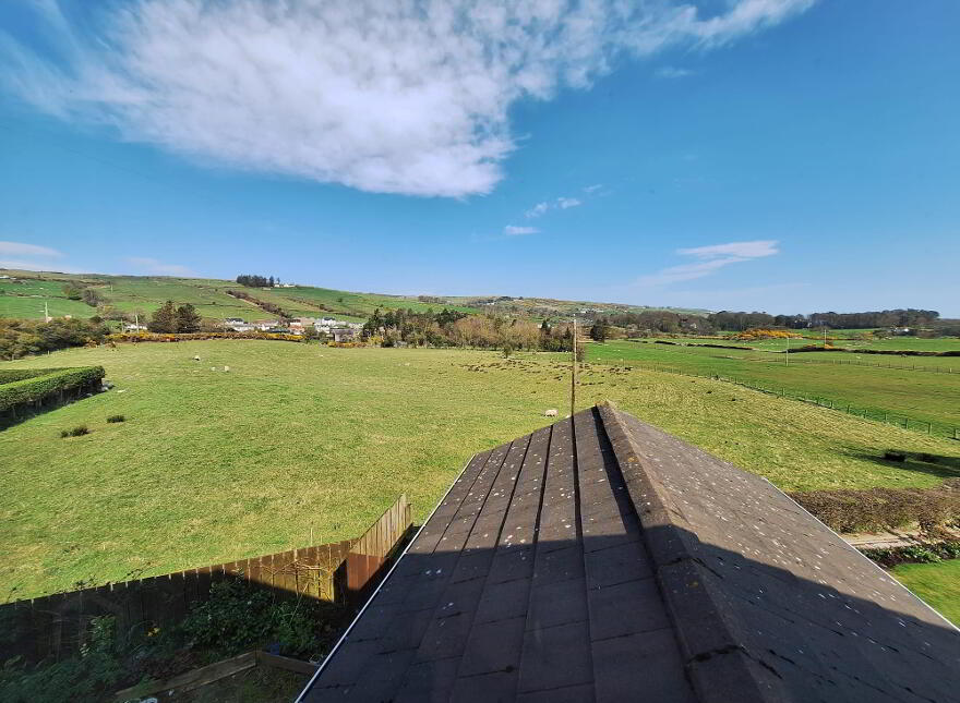 4 Knocknacarry Court, Cushendun, Ballymena, BT44 0NW