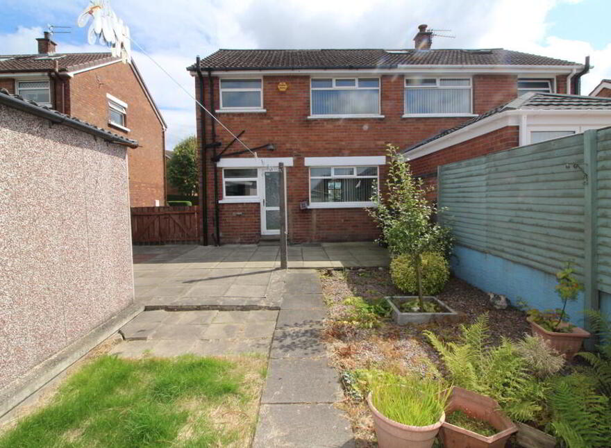 15 Richmond Avenue, Newtownabbey, BT36 5LL