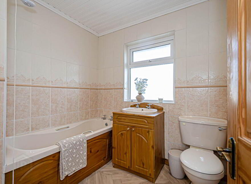 5 Kemp Park, Ballycastle, BT54 6LE