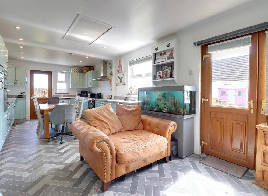 Detached House & Annex, 22 Kircubbin Road, Ballywalter, Newtownards, BT22 2PH