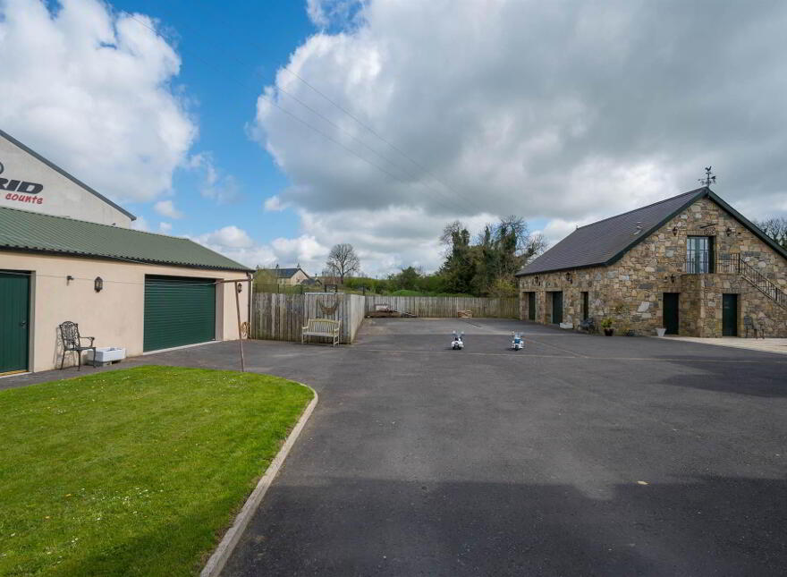 96a Carryduff Road, Temple, Lisburn, BT27 6YL