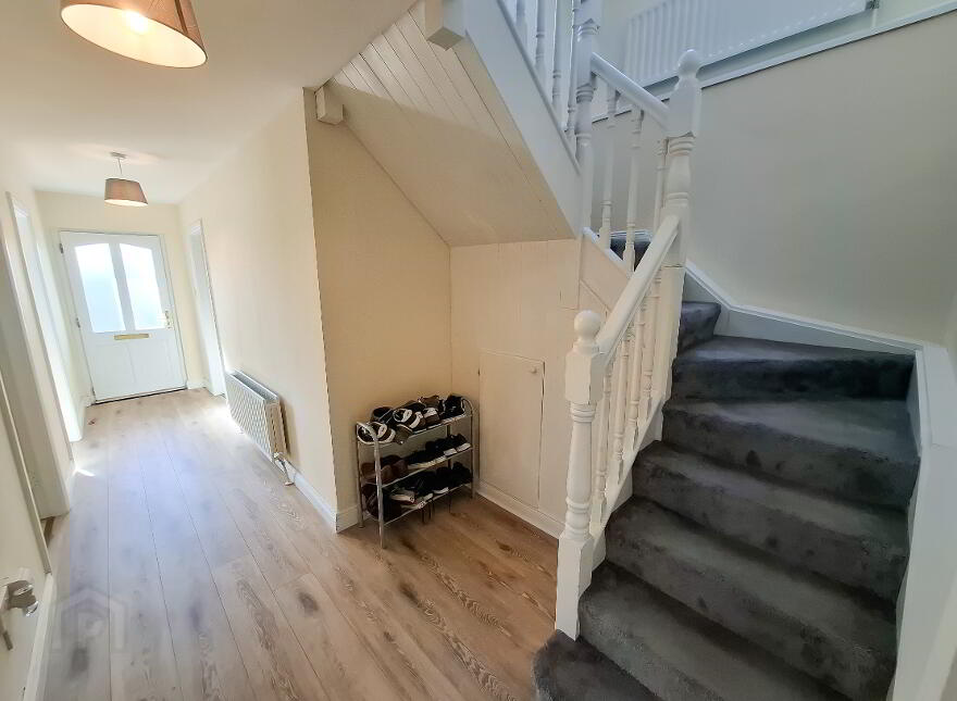 38b Garden City, Gorey, Y25NY75