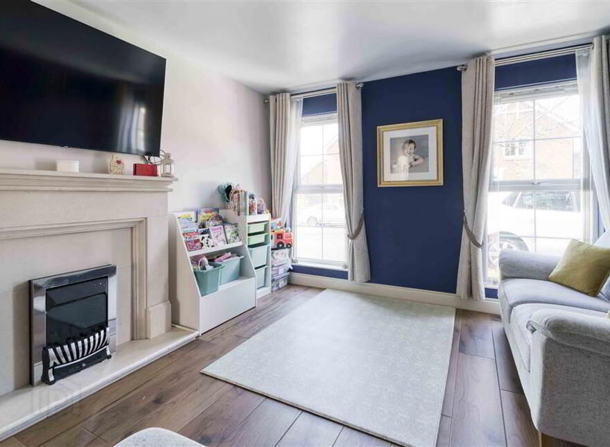 19 Lady Wallace Road, Lisburn, BT28 3WS