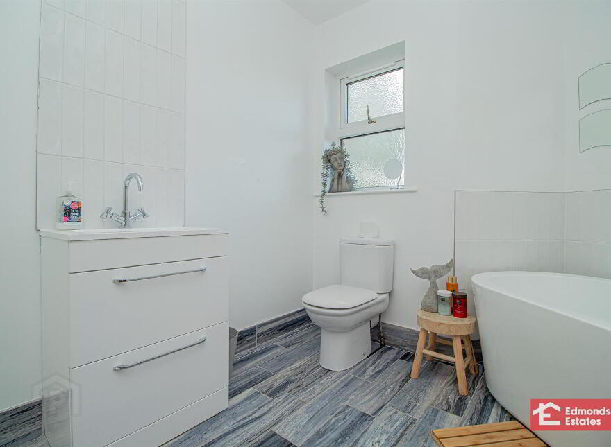7 Garley Mews, Tullygarley Road, Ballymena, BT42 2HF