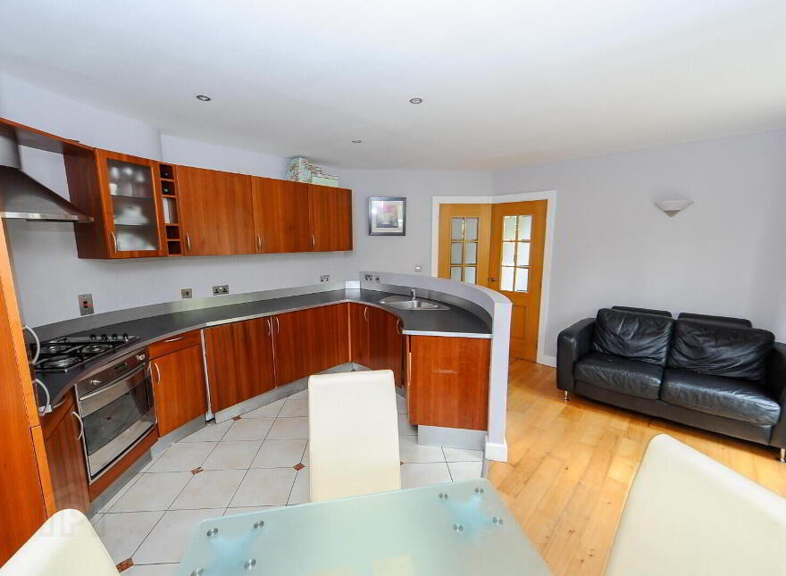4 Motte Lodge, East Link Road, Dundonald, Belfast, BT16 2QF