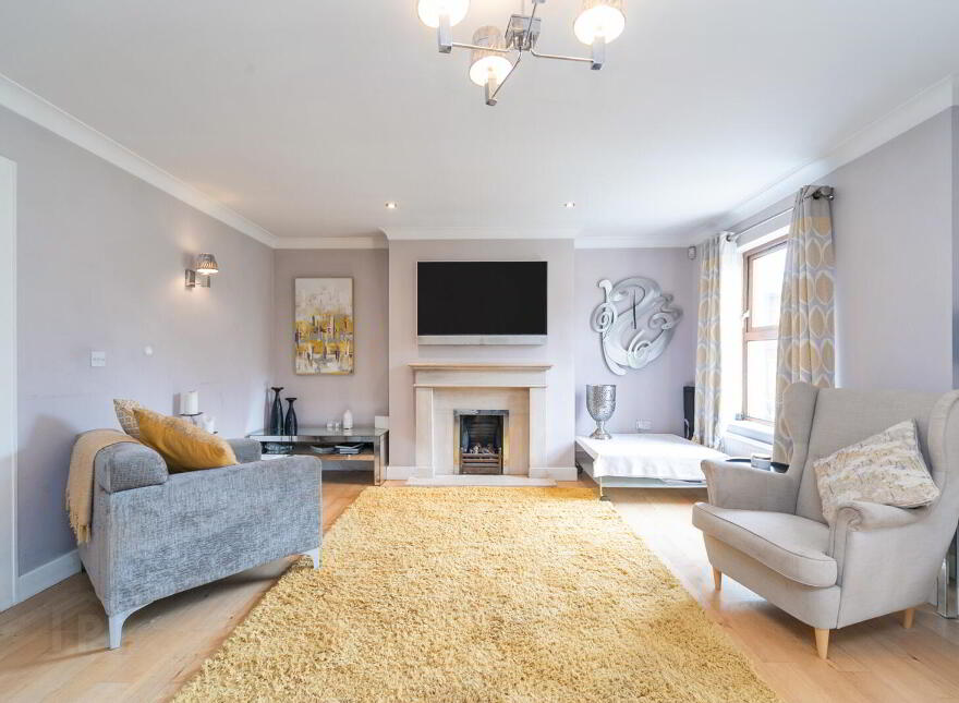 4 Motte Lodge, East Link Road, Dundonald, Belfast, BT16 2QF