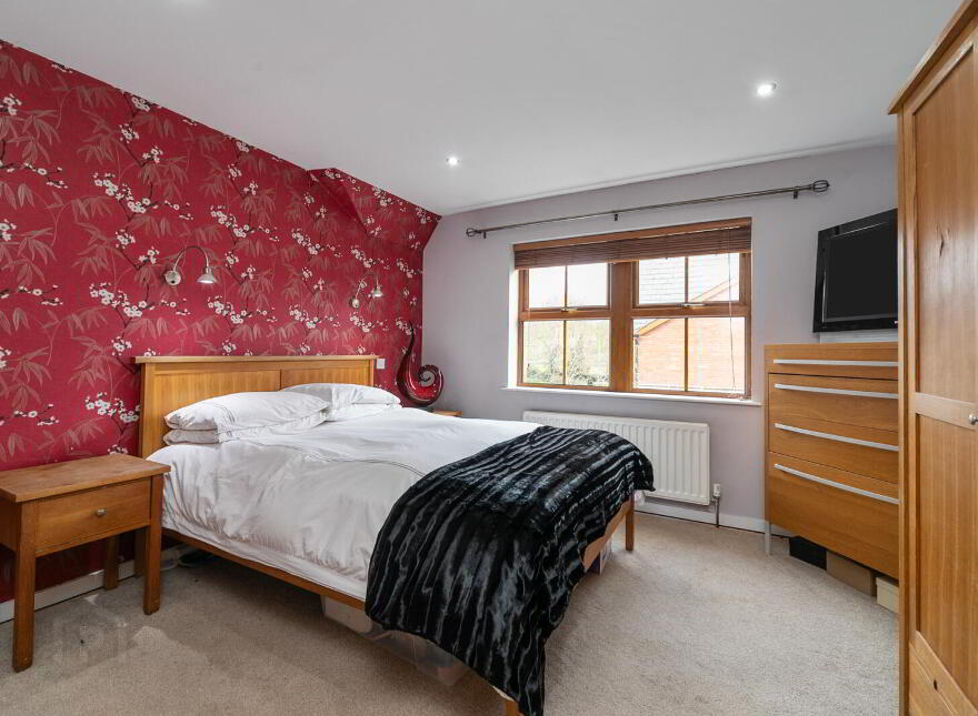 4 Motte Lodge, East Link Road, Dundonald, Belfast, BT16 2QF