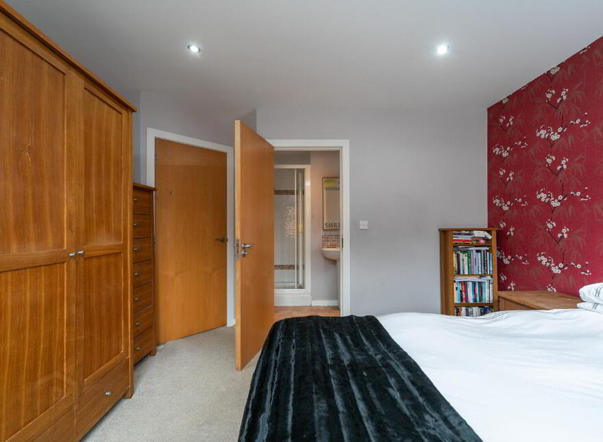 4 Motte Lodge, East Link Road, Dundonald, Belfast, BT16 2QF