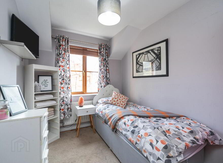 4 Motte Lodge, East Link Road, Dundonald, Belfast, BT16 2QF