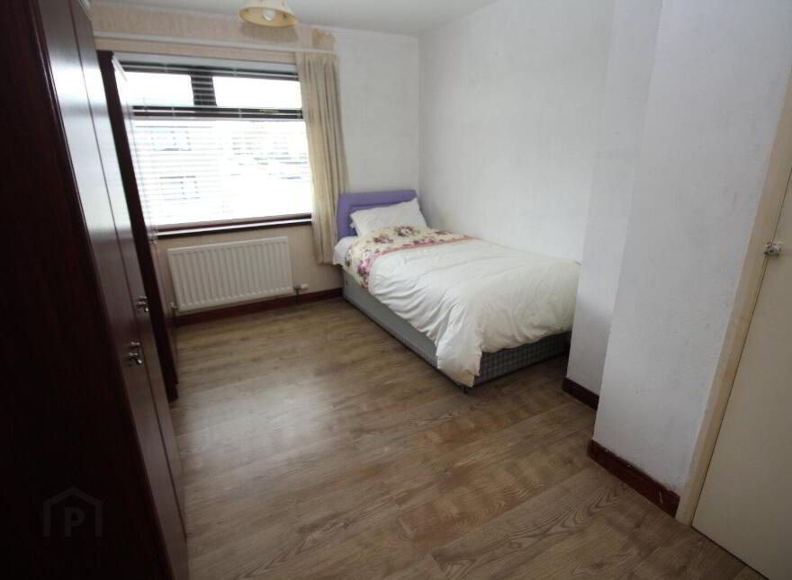 2 Dobbs Park, Carrickfergus, BT38 8DF