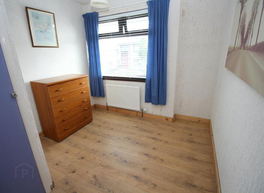 2 Dobbs Park, Carrickfergus, BT38 8DF