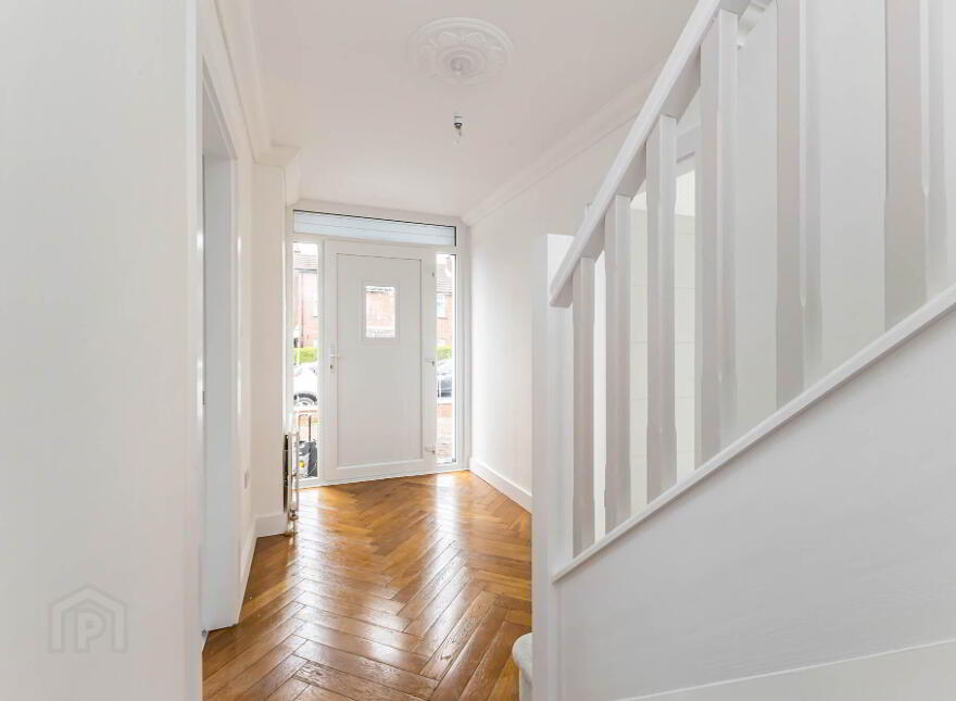 10 Kensington Gardens, Belfast, BT5 6NP