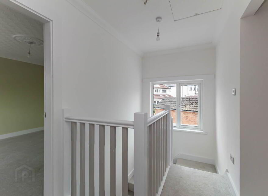 10 Kensington Gardens, Belfast, BT5 6NP