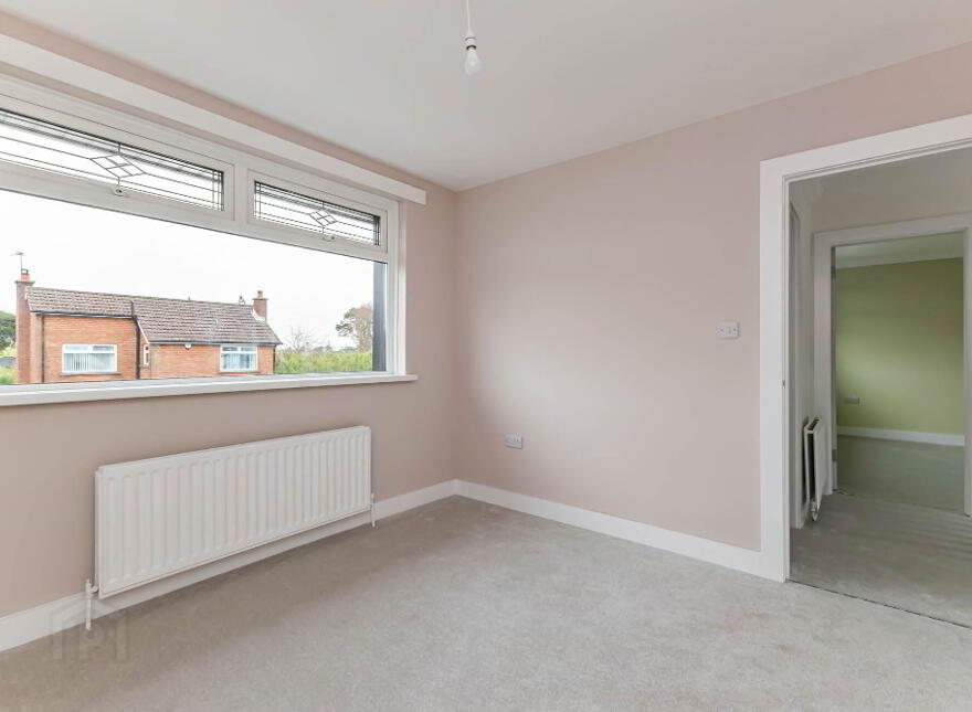10 Kensington Gardens, Belfast, BT5 6NP