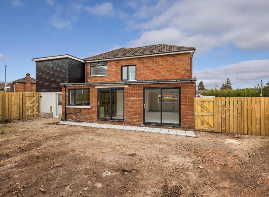 10 Kensington Gardens, Belfast, BT5 6NP