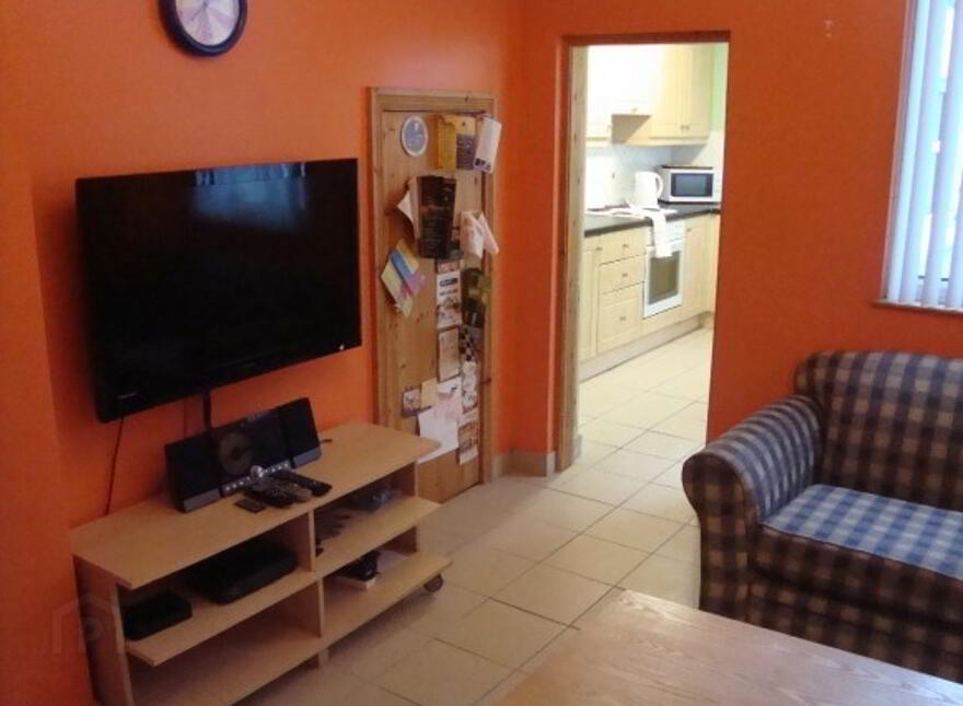 205 Dunluce Ave, Lisburn Road, Belfast, BT9 7AX photo