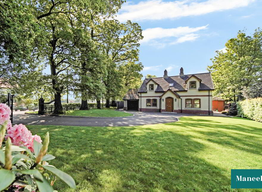 1 Old Moy Road, Dungannon, BT71 6PS photo