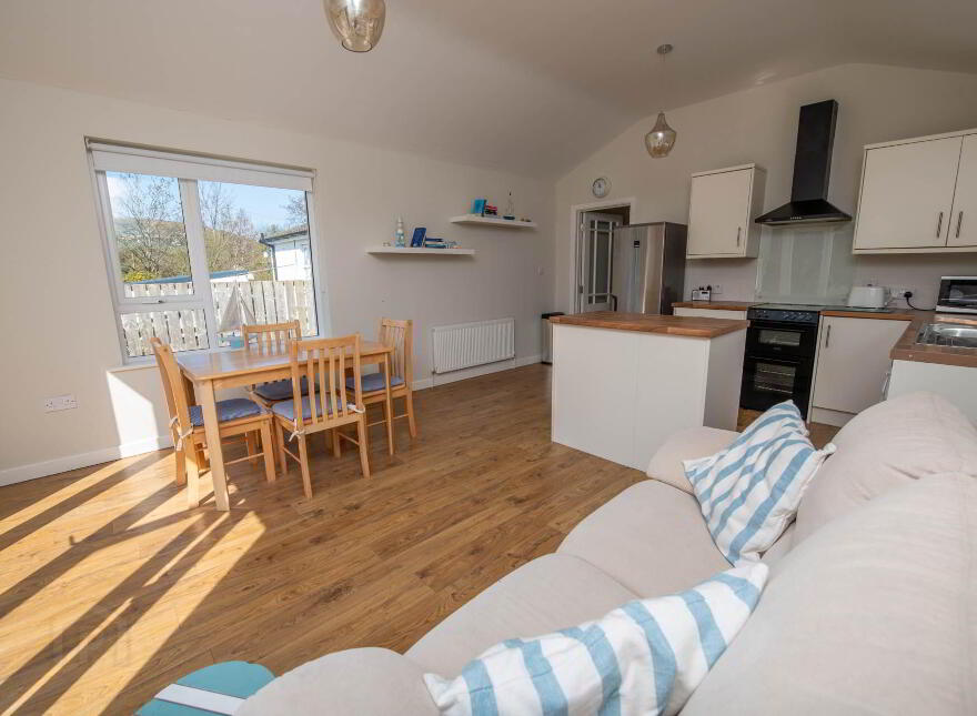 9 Binn, Saltpans, Rathmullan, F92W3K1