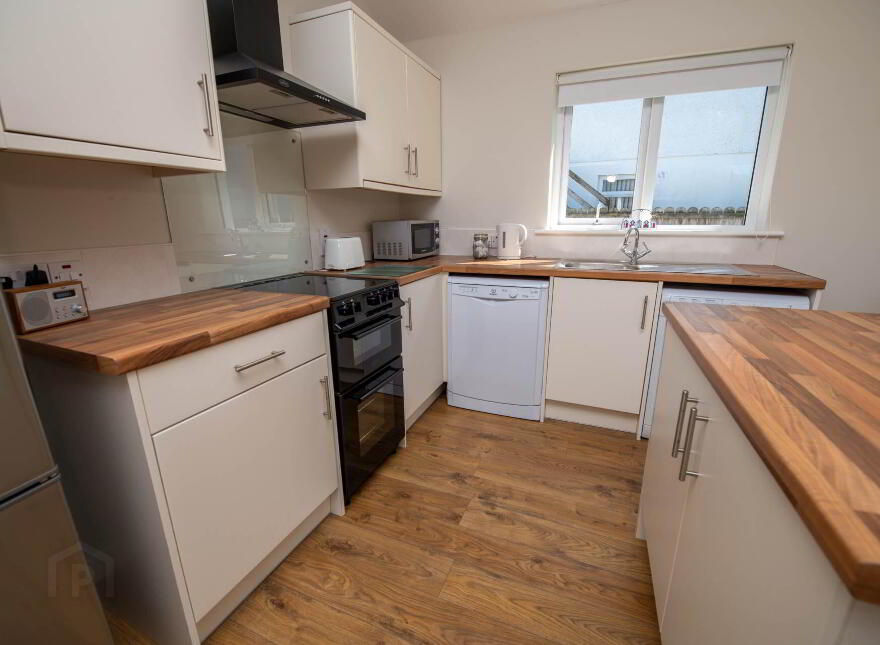 9 Binn, Saltpans, Rathmullan, F92W3K1