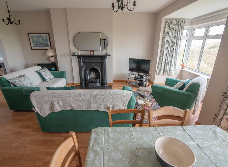 20 The Links, Portrush, BT56 8SX